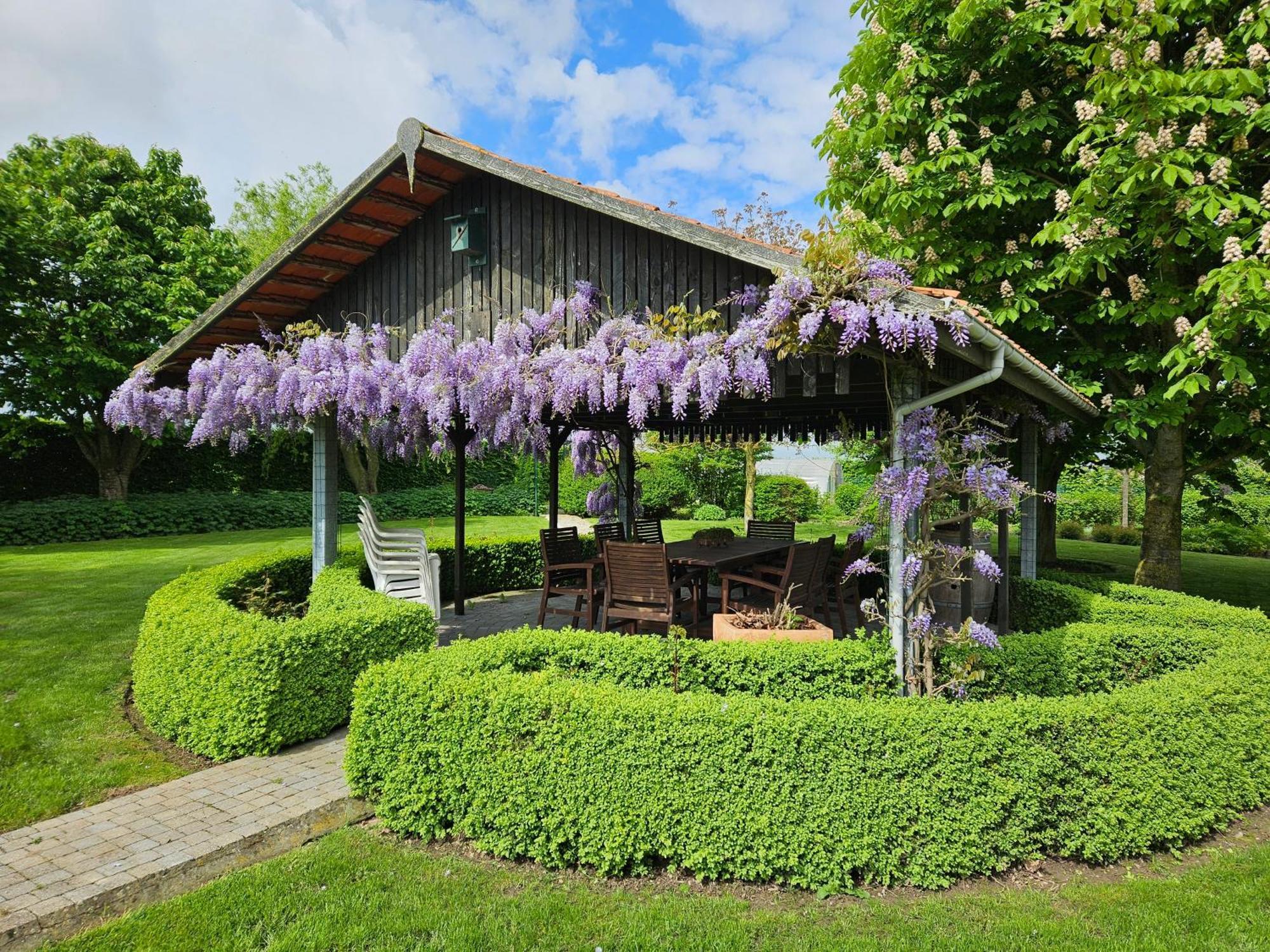 't Hooghe Licht Bed&Breakfast Zonnebeke Exterior foto